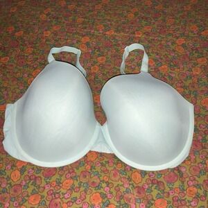 Victoria's Secret T-Shirt  Lightly Lined Full Coverage Bra 38DDD Light Baby Blue